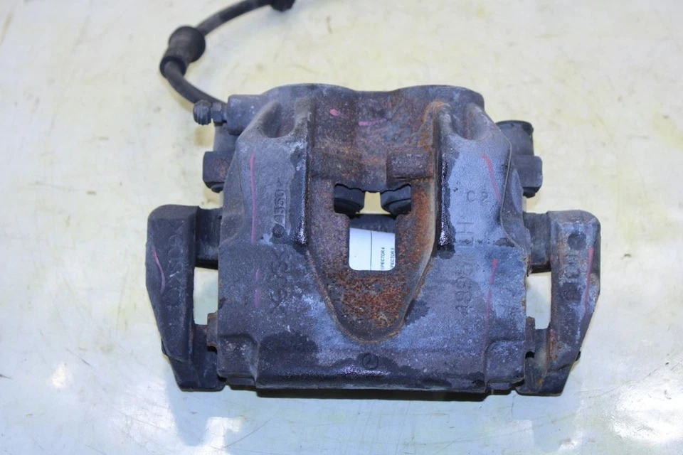2012-2015 Mercedes-Benz ML350 Front Left Side Brake Disc Caliper 166-421-01-81 - Image 3 of 4