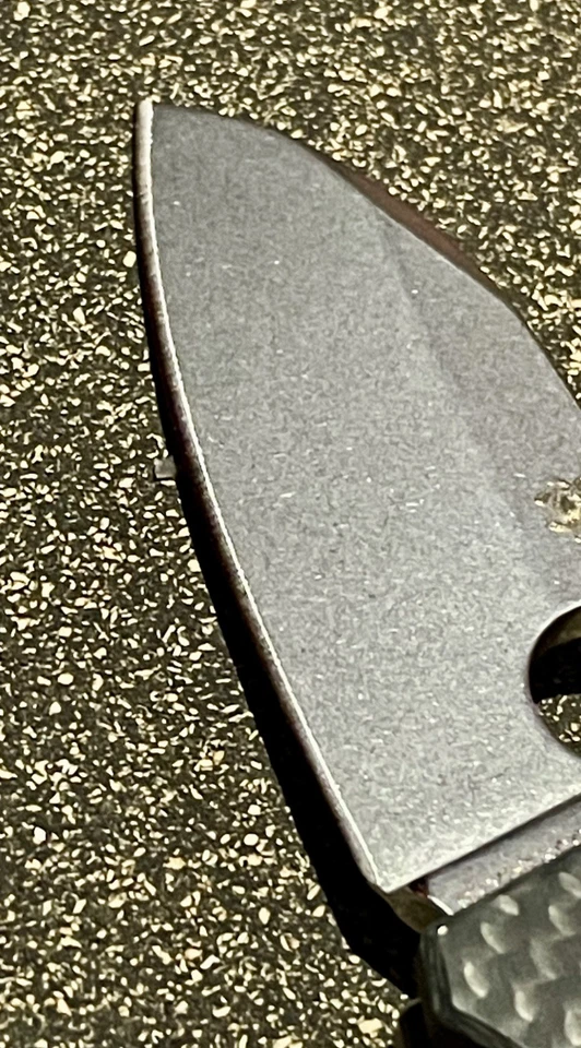 Spyderco Techno 2, hoja lavada a la piedra CTS-XHP, mango Ti y escala de fibra de carbono Foto 4 de 4