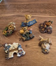 Boyd Bears  Friends Pins - some damage