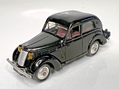 Norev Renault Juvaquatre break Etat N (Neuf avec emballage d'origine) à