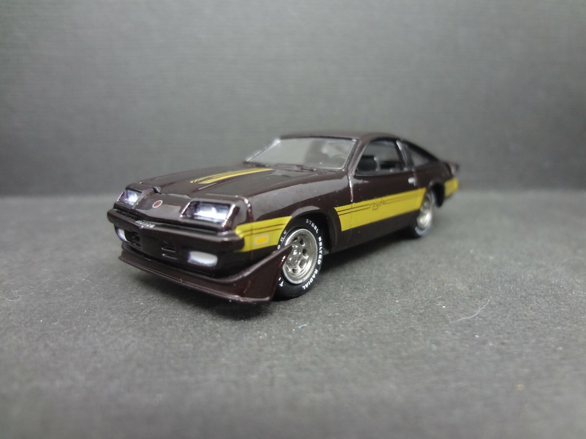 ミニカー Johnny Lightning cars of 1980 Johnny Lightning 1980 Chevy Monza Spyder dark claret Loose 1