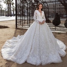 Luxury V Neck Wedding Dresses Appliques Long Sleeves Tulle A-Line Bridal Gowns