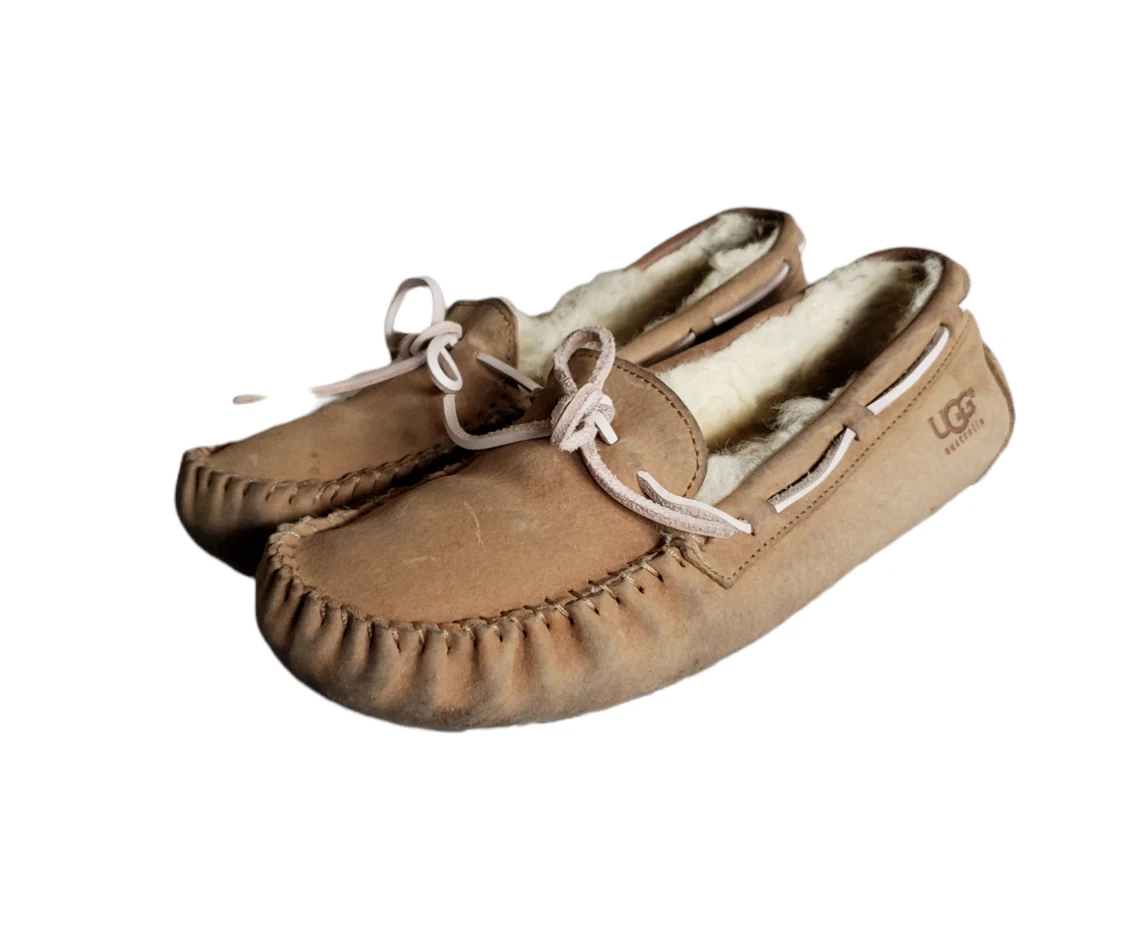 Pantofole slip on donna Ugg 5612 in pelle marrone foderate in pelliccia taglia 8