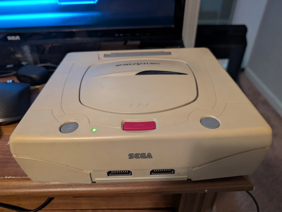 Sega Saturn HST-3220 NTSC-J With 3 OEM controllers tested functional - Image 3 of 4