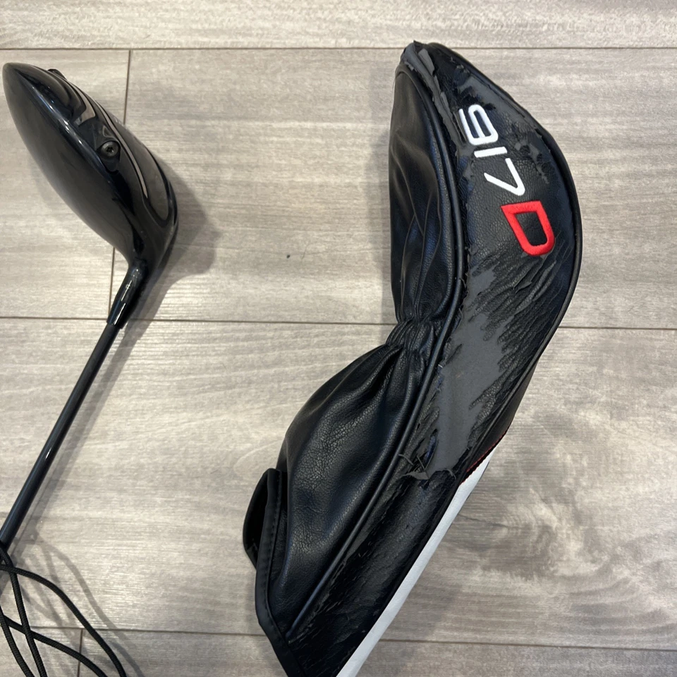 Titleist 917D2 9,5° Driver R Flex Diamana S+ 60 con copricapo (marciume secco) Surefit - Immagine 2 di 4