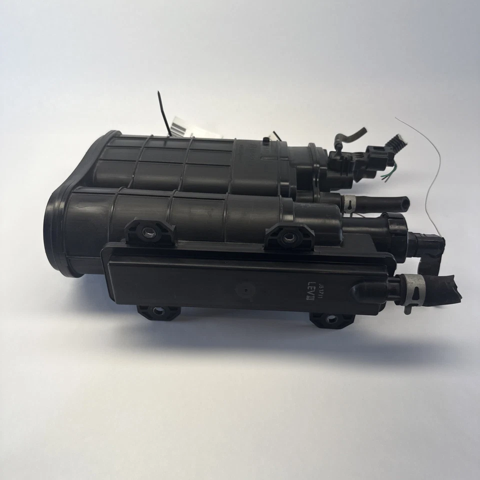 Mazda MX-5 Miata 2016-2021 bote evaporador de carbón de combustible OEM PEES1396Z Foto 4 de 4