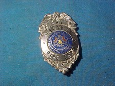 Orig OBSOLETE HERSHEY Pennsylvania FIRE DEPT BADGE No 4