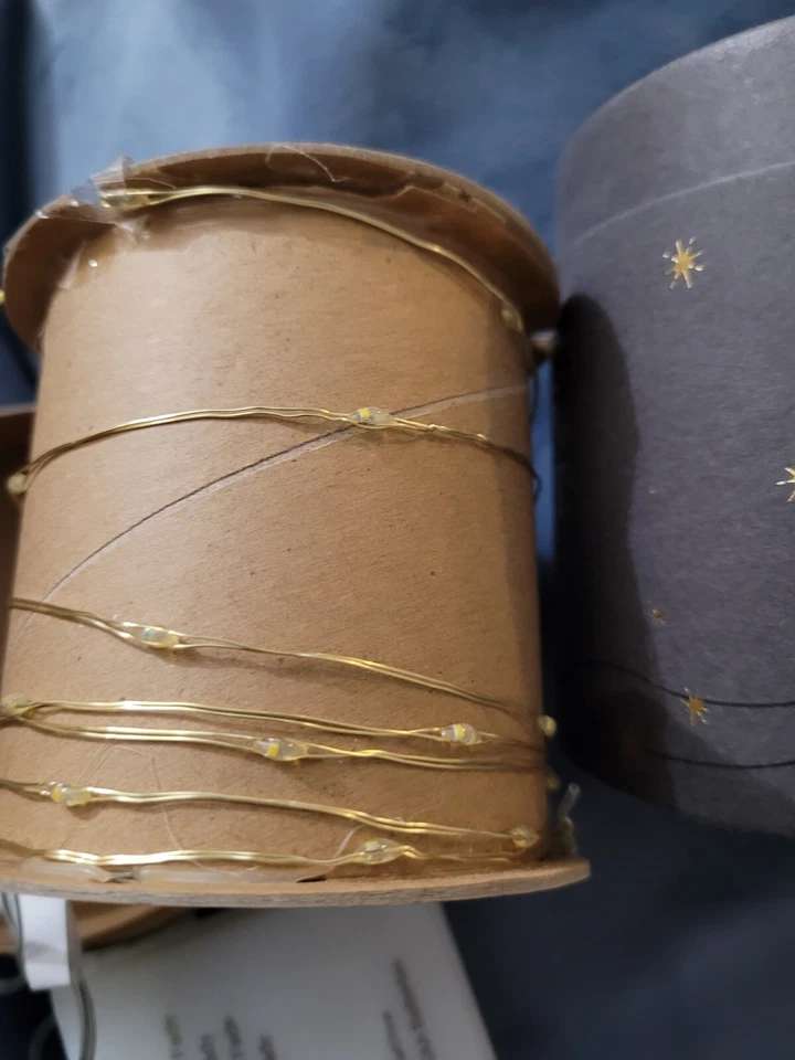 Cadena de luces estrelladas de herrajes de restauración luces de 5 pies alambre plateado. Caja abierta nueva Foto 3 de 4