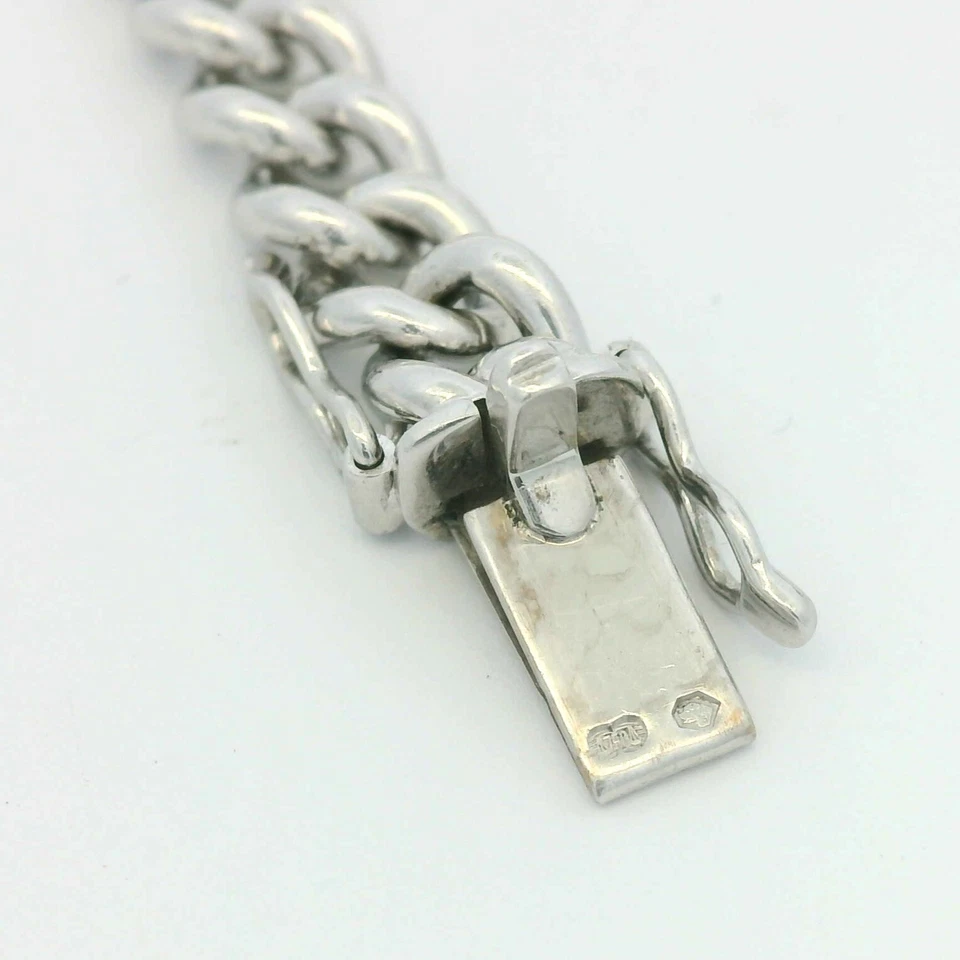 Brazalete Chopard Happy Hearts de oro blanco de 18 quilates con pavé de diamantes Foto 3 de 3