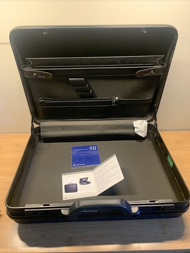 Vintage Samsonite Delegate Black Hard 