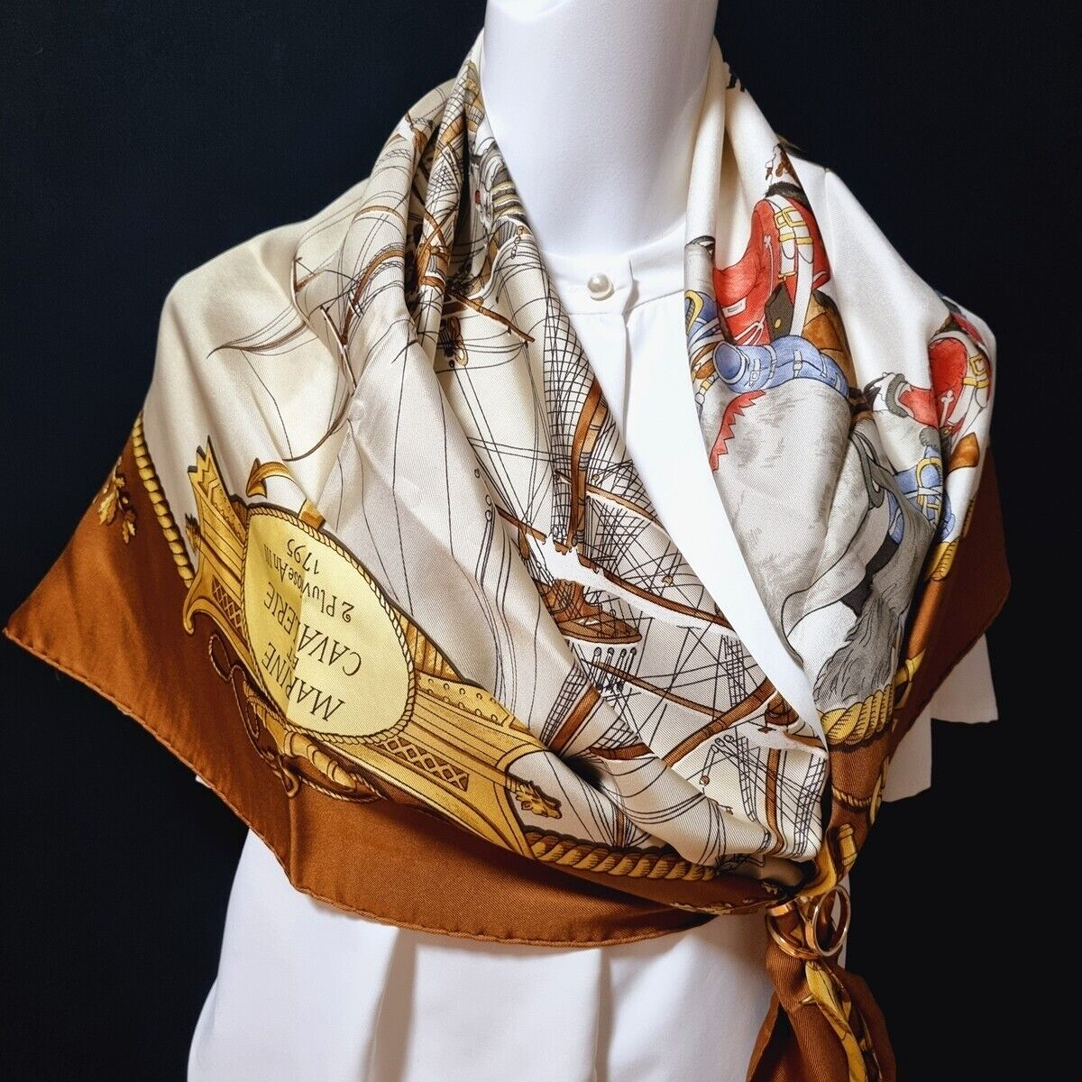 SS2004 HERMES CARRE40 SCARF RARE VINTAGE HERMES Silk Scarf SS2004 HERMES CARRE40 SCARF RARE VINTAGE HERMES Silk Scarf