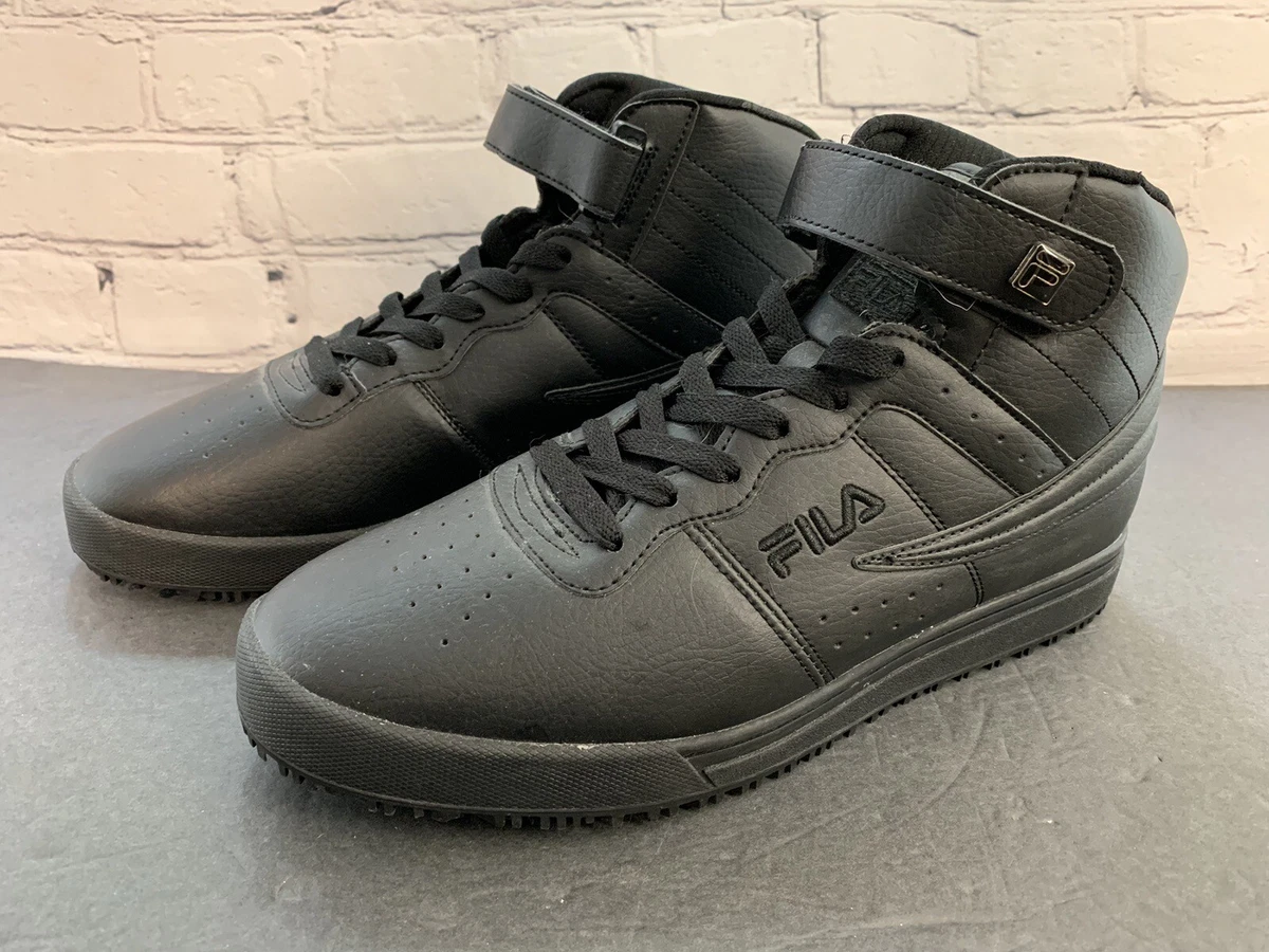 Fila Vulc 13 Men s Sz 9.5 Black Slip Resistant Non Skid Work Shoes