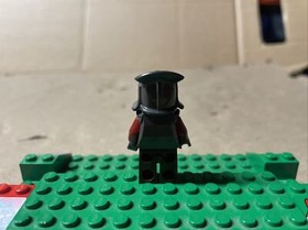 LEGO The Lord of the Rings Minifigure Uruk-Hai Lor008 Retired 2012