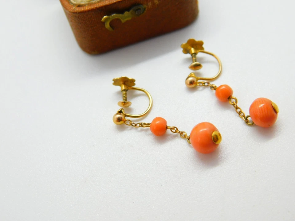 9ct Yellow Gold & Carved Ball Red Coral Drop Clip-On Earrings c1880 Antique - Image 3 of 4