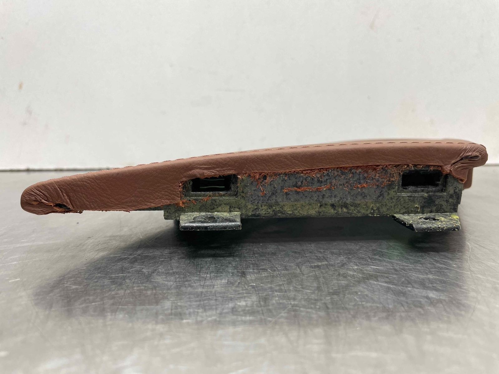 2010 Aston Martin Rapide OEM Rear Right Door Woofer Speaker Cover AD43-18994-AA