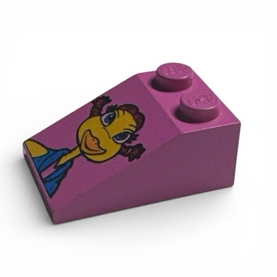 LEGO McDonalds Vintage Classic Birdie the Early Bird Slope Brick