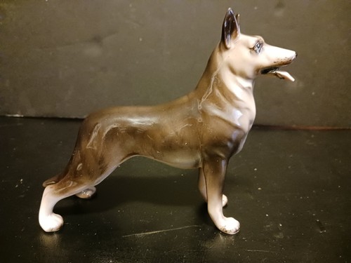 Vintage Ceramic Ucagco German Shepherd Dog Figurine 5" 