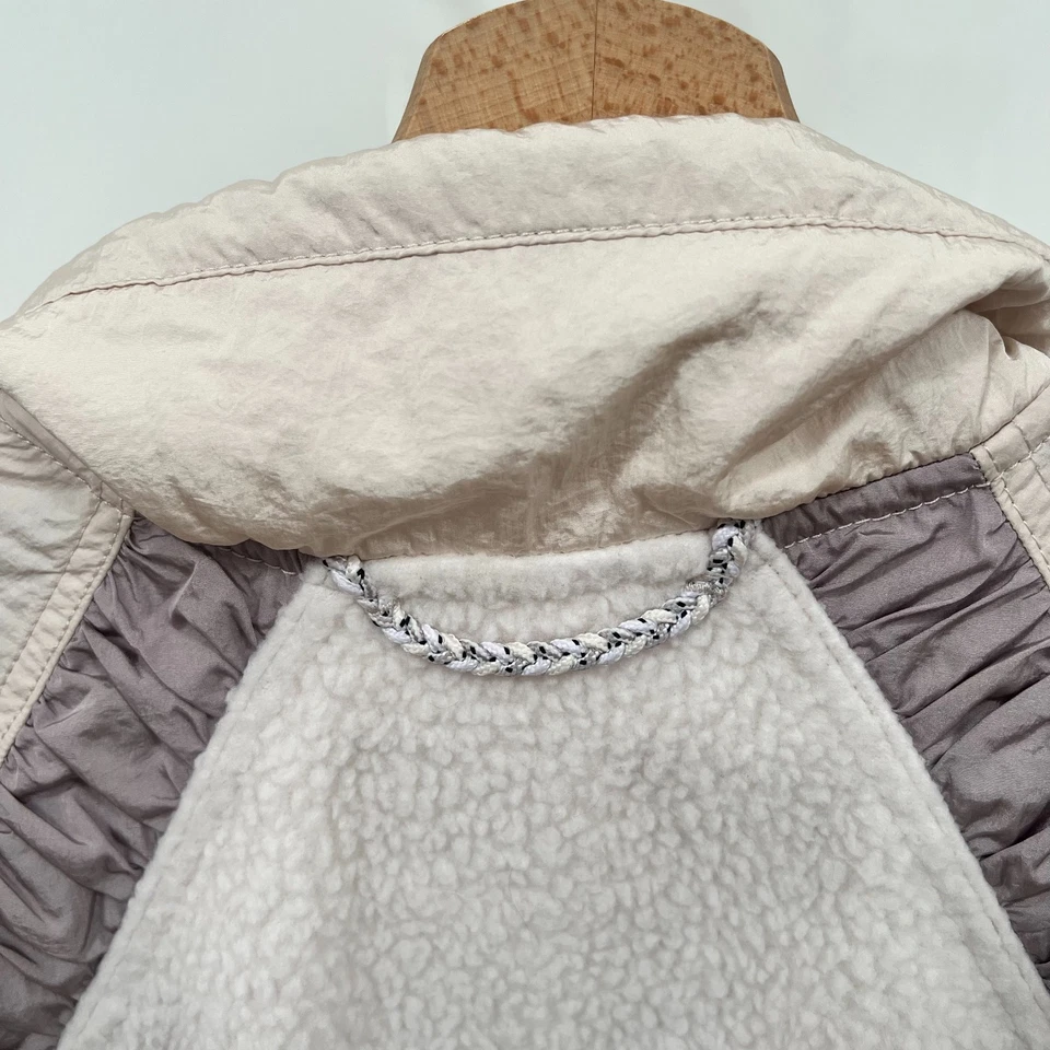 Free People Movement Amelia Zip Up Fleece.  Cream/Grey.  Large.   New with tags. - Image 4 of 4