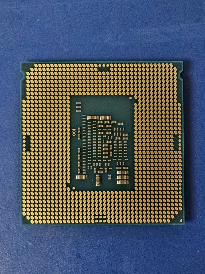 LOT OF 12 Intel Core i3-7300 Dual-Core 4.00GHz 8.00GT/s DMI3 4MB L3 Cache - Image 3 of 4
