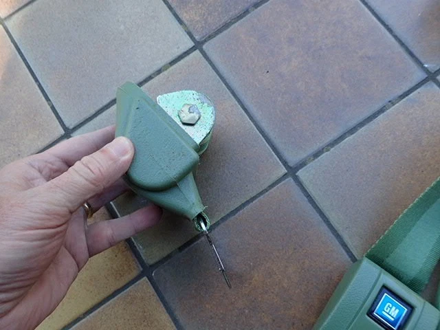 Cinturón de seguridad delantero y retractor GM años 60’s-70’s, verde claro, ¡NUEVO! Chevy Pontiac Foto 4 de 4