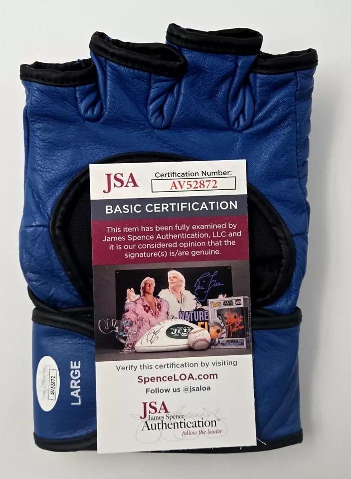 Andrei Arlovski Signed Strikeforce Glove UFC Autograph Bellator PFL MMA JSA COA - Image 2 of 2