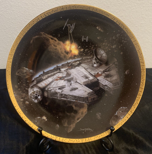 STAR WARS The Millennium Falcon The Hamilton Collection Collectors Plate 1994
