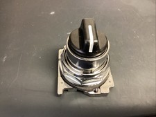 Eaton 10250t1342 Selector Switch Spring Return Nemalpw85i Eaton 10250t1342 Selector Switch Spring Return Nemalpw85i