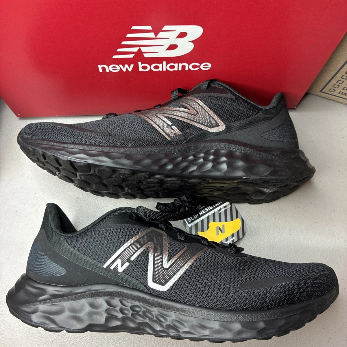 New Balance Fresh Foam Arishi V4 Men Size 14 D Running Shoes Black Slip Resist Amazon.com | New Balance Men main image 3