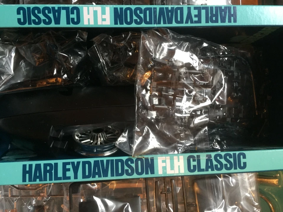 Toy Star NSM-65000 Harley-Davidson FLH Classic w. Side Car 1/6 - Bild 3 von 4