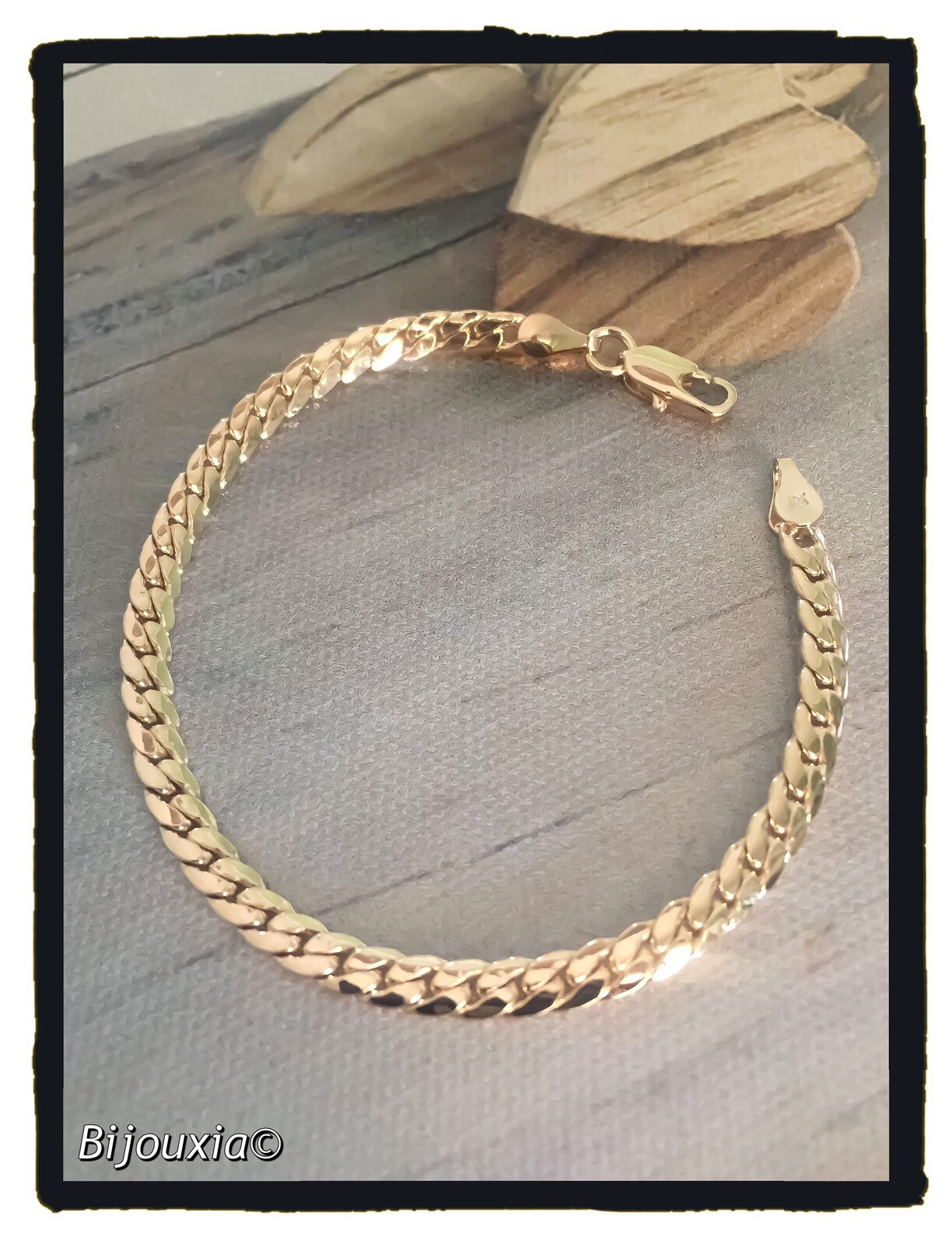 Bracelet maille anglaise en plaqué or 18k, le cadeau femme idéal