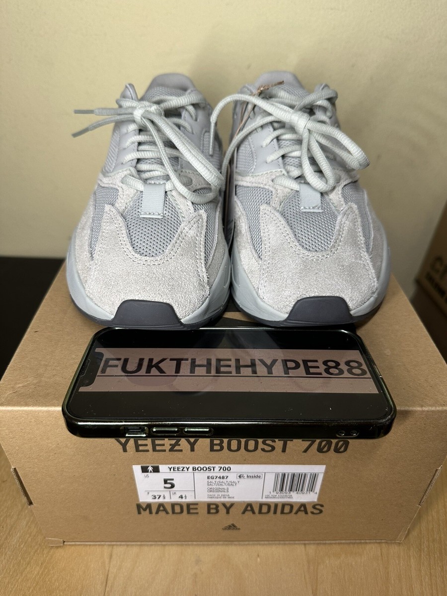 Yeezy 700 Yeezy Salt Jual ADIDAS YEEZY BOOST 700 