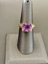 14k Yellow Gold 5.00CT Amethyst Ring. Size 7 X248 