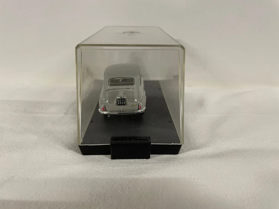 FIAT 600 - SCALA 1/43 - BRUMM - Immagine 2 di 4