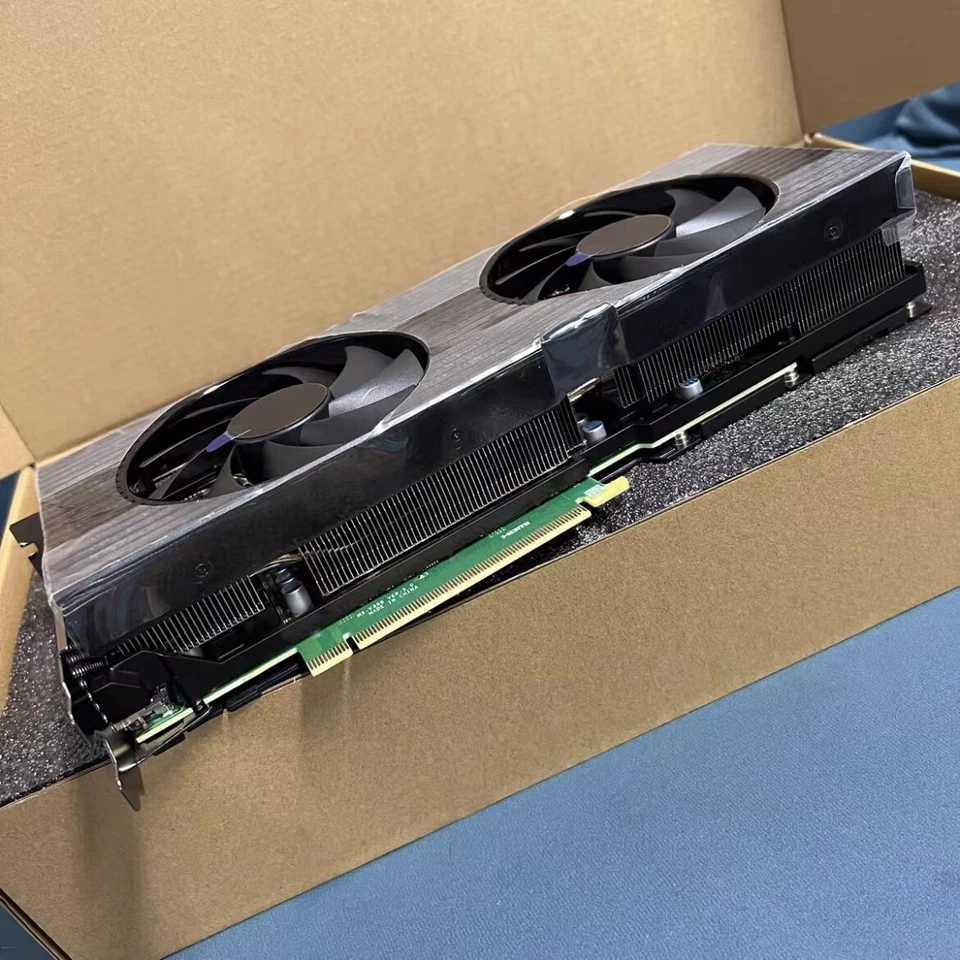 Dell NVIDIA GeForce RTX 3080 GRAPHICS CARD 10GB GDDR6X - Alienware - Image 4 of 4