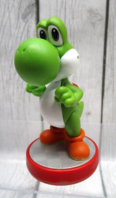Yoshi Amiibo Super Mario Bros. Series - Red Base Figure Nintendo NES
