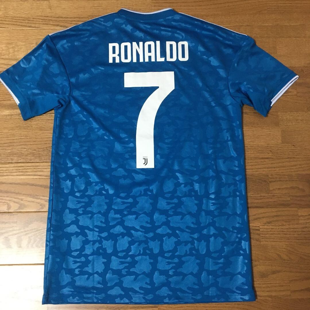 Juventus Ronaldo 7番シャツ ガチモン Juventus Ronaldo 7番シャツ ガチモン