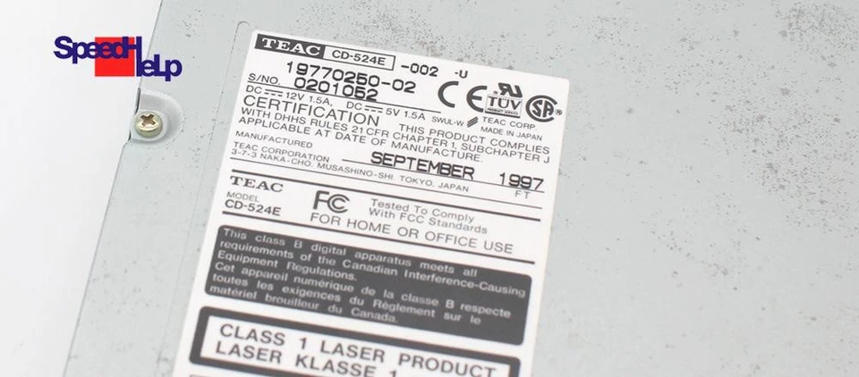 Legendary TEAC CD-524E CD - ROM Drive Ide 40-POL Pin Drive 24x Read - Image 2 of 3