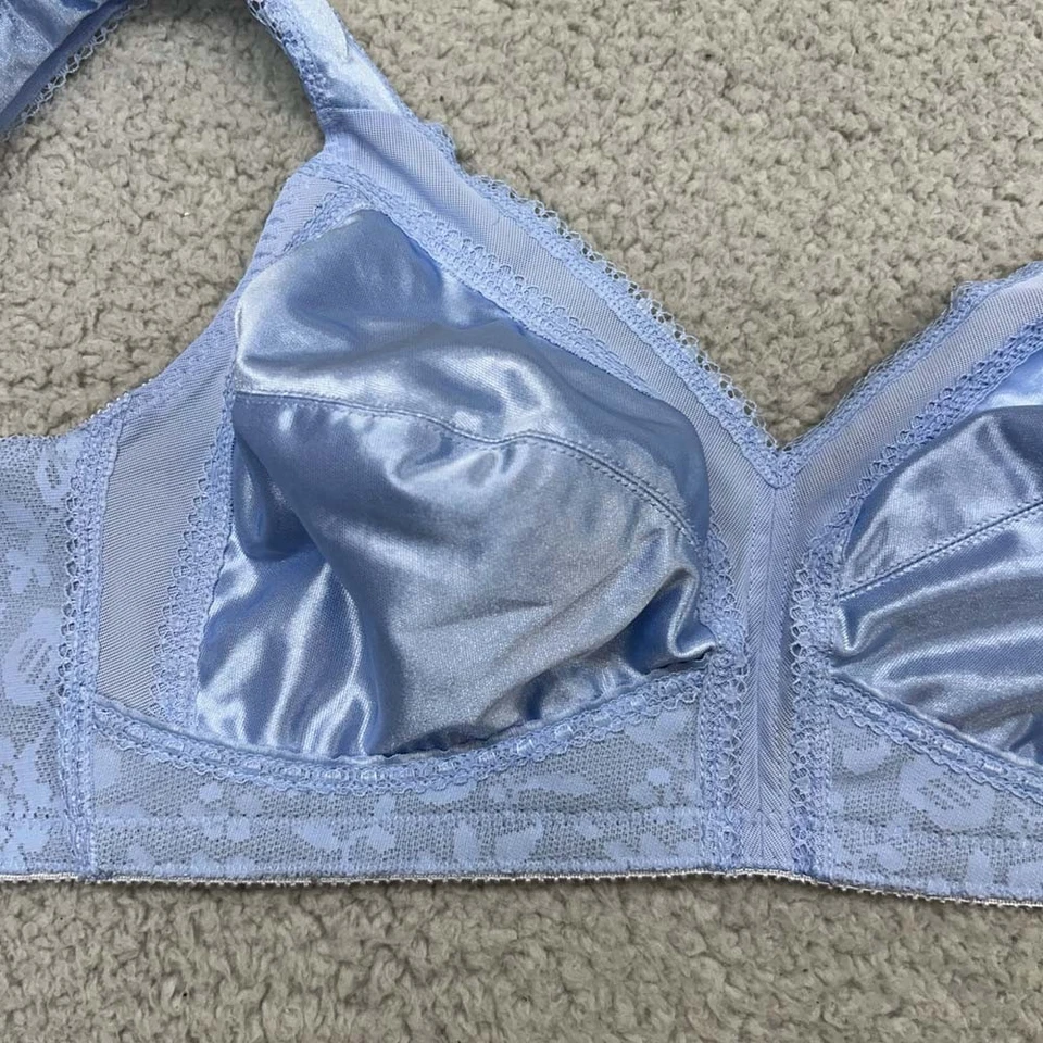 Playtex Bra 40B Full Coverage 4693 original comfort strap wireless - Image 2 of 4