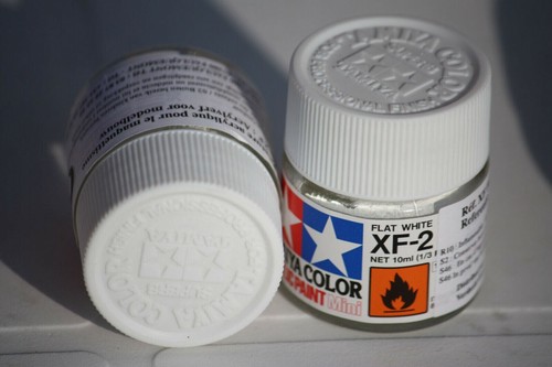 Tamiya Peinture Pot 10ml XF2 Blanc Mat Maquette Neuf FR Ref 81702 - Photo 3/10