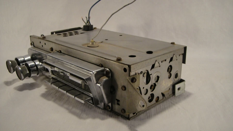 Cadillac Deville 1966 genuino OEM radio Delco - cara estampada 7282405 Foto 4 de 4