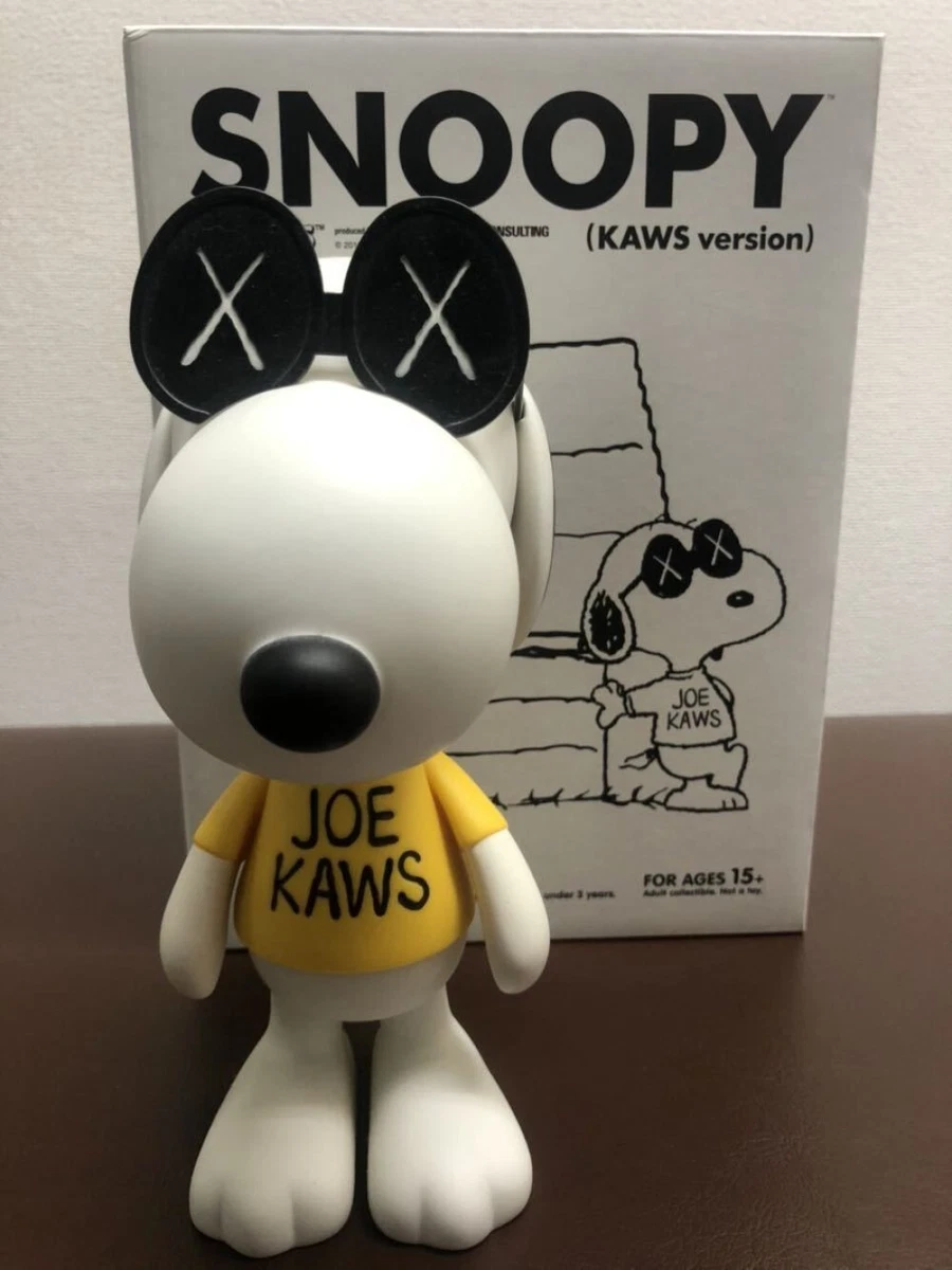 Kaws snoopy cheap figure