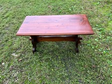 TAVOLINO DA SALOTTO VINTAGE IN LEGNO MASSELLO