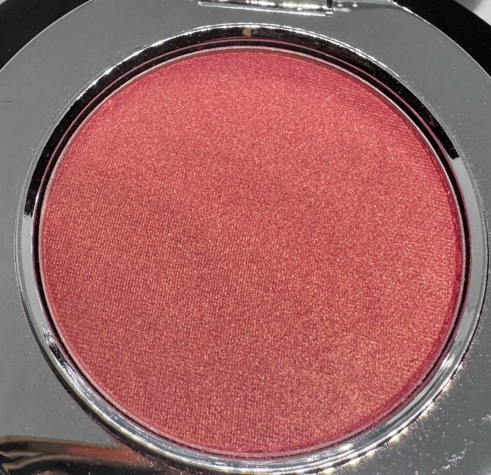 Sombra de ojos Rock & Republic Saturate color de ojos tono ama las rocas Foto 3 de 4