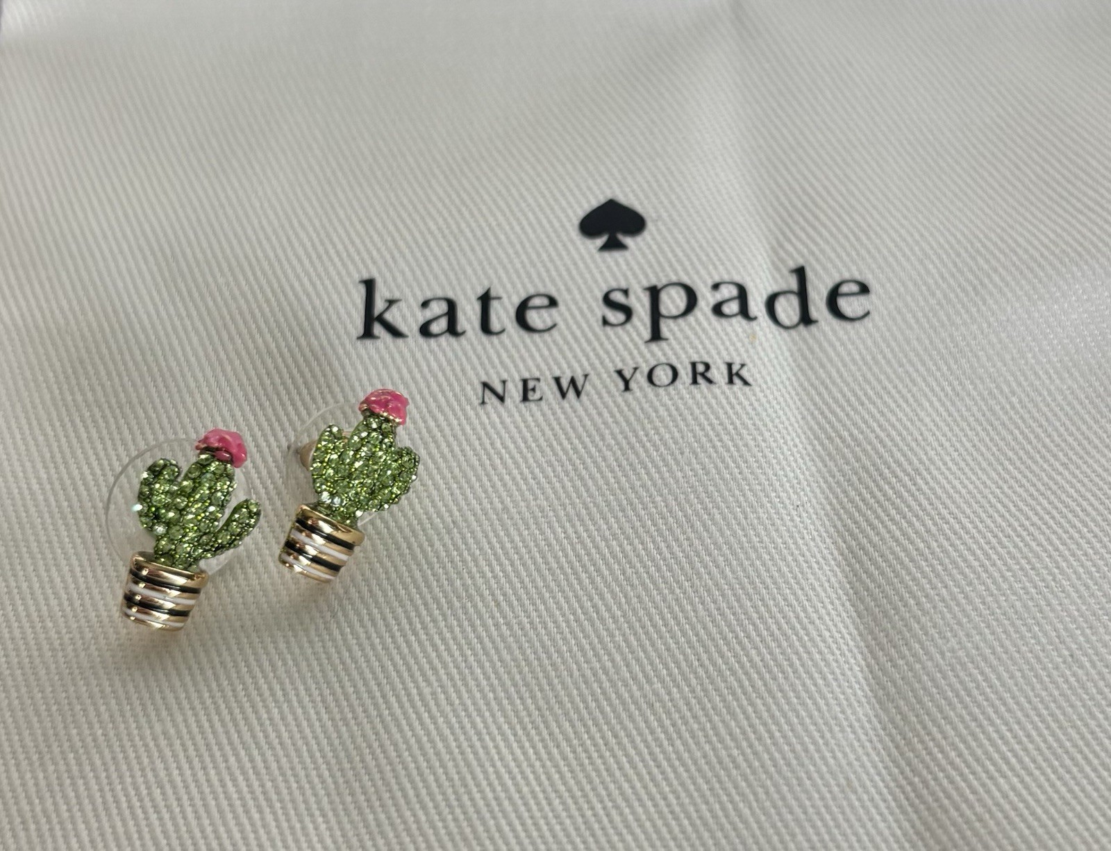 Kate Spade New York Cactus & Pearl Stud Earrings Gold Tone Green White Pink