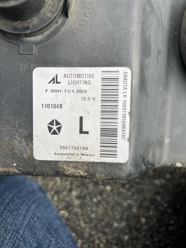 Faro lateral del conductor de repuesto 2005-2007 para Dodge Dakota con bombilla + enchufe Foto 4 de 4
