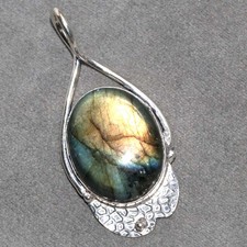 Fiery Labradorite 925 Silver Plated Pendant 2