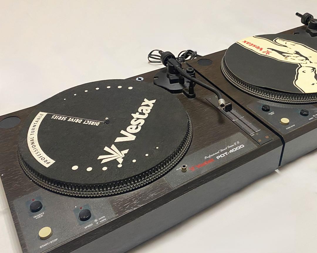 Vestax, PDT-4000 ×2 Vestax PDT-4000 Direct Drive Turntable Quartz Control Wood