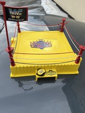 1993 WWF HASBRO King of the Ring Wrestling Figure Ring WITH FLAG & BELT wwe ljn