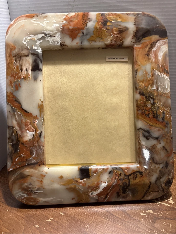 Marco de fotos y bolígrafo de mármol de piedra de ágata sintética resina fundida vintage de los años 80 decoración Foto 2 de 4