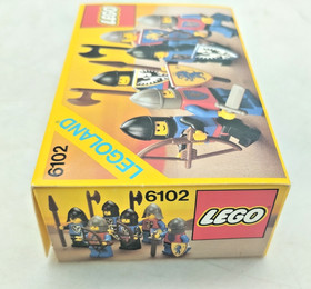 LEGO 6102 Castle Mini Figures VERY GOOD NEW MISB Knights Lion Knights 6080 6067